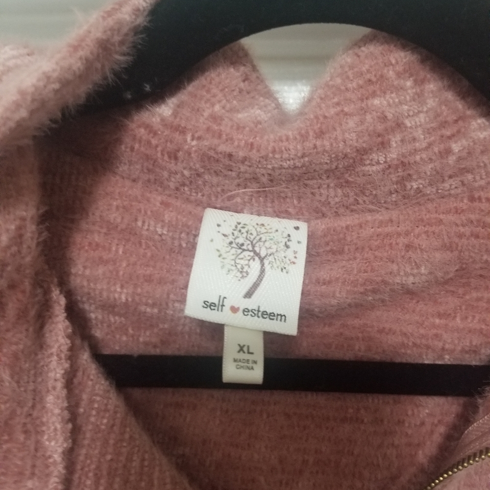 Zip-Front Fuzzy Zip-Up Top NWT - Picture 3 of 5